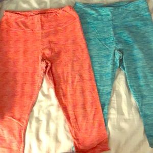 *2 pair bundle’ crop legging sz L
